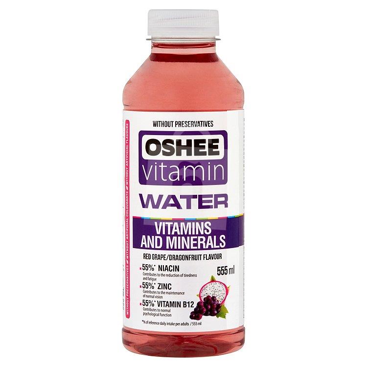 Nealkoholický nesýtený nápoj Vitamin Water minerály a vitamíny červené hrozno, pitahaya 555ml Oshee