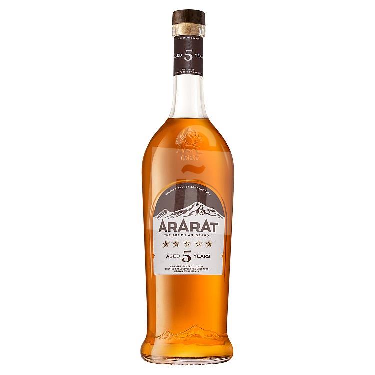 Brandy 5-ročný 40% 0,7l Ararat