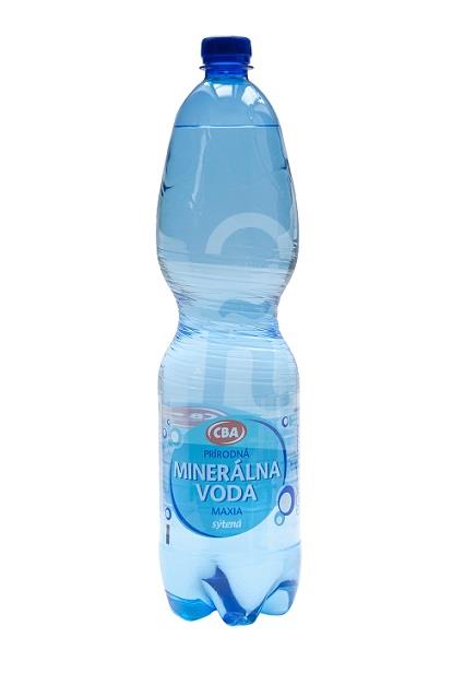 Prírodná minerálna voda Maxia sýtená 1,5l CBA 
